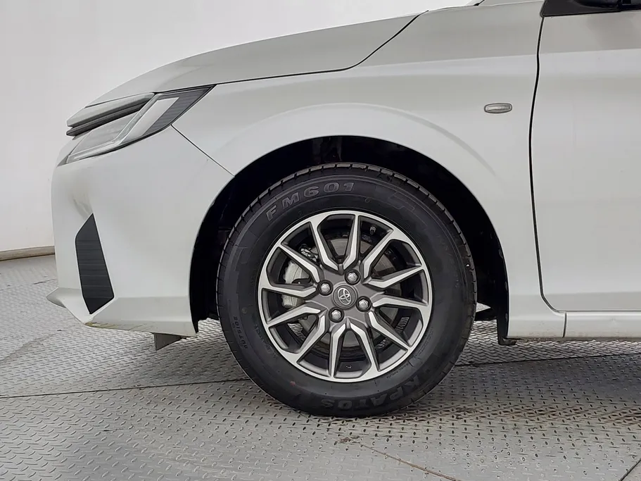 تويوتا يارس Y 2023 