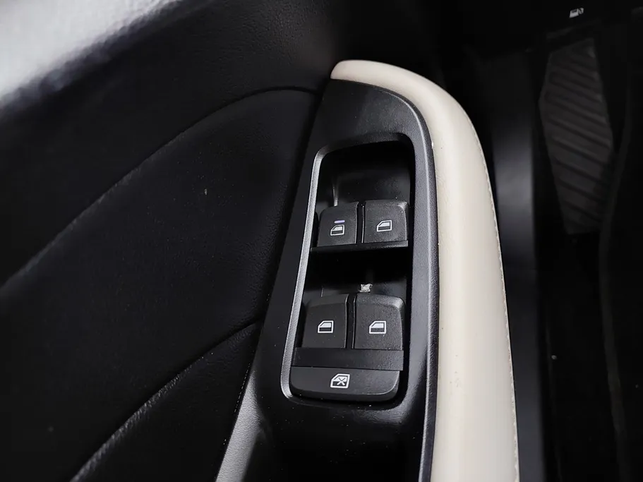 ام جي 5 STD 2021 