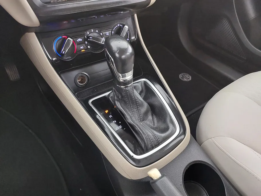 ام جي 5 STD 2021 