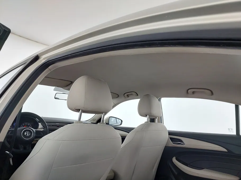 ام جي 5 STD 2021 