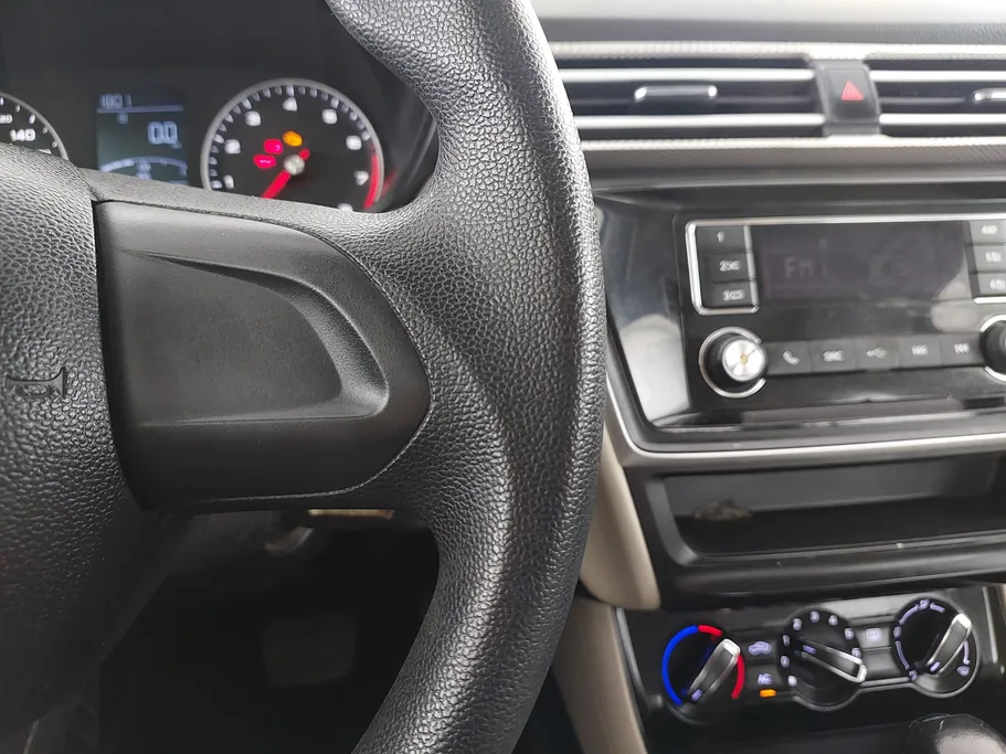 ام جي 5 STD 2021 