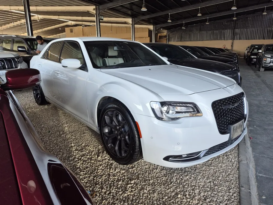 كرايسلر 300 S 2021 