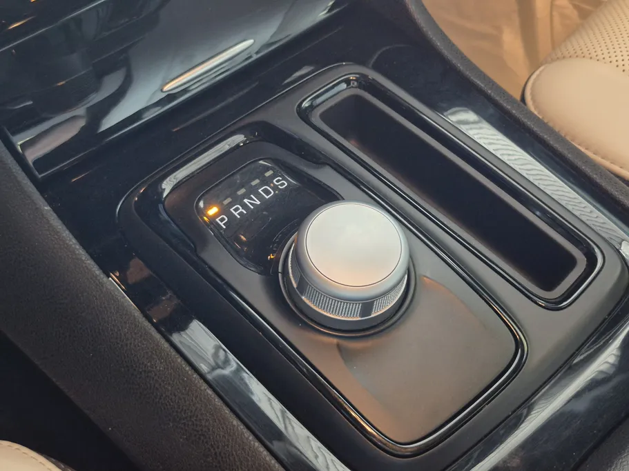 كرايسلر 300 S 2021 