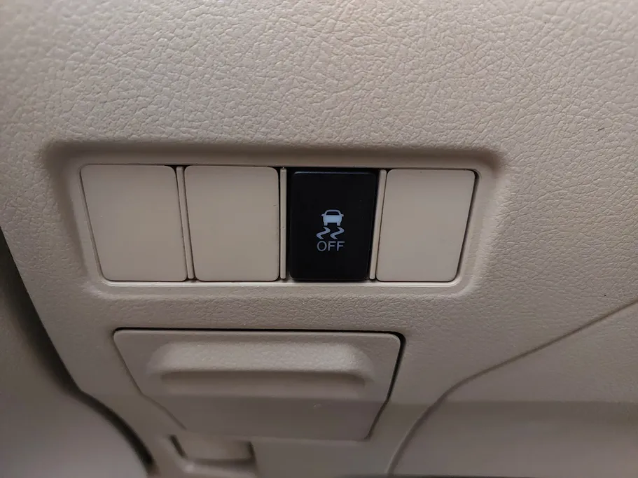 2021 Toyota Yaris  STD 