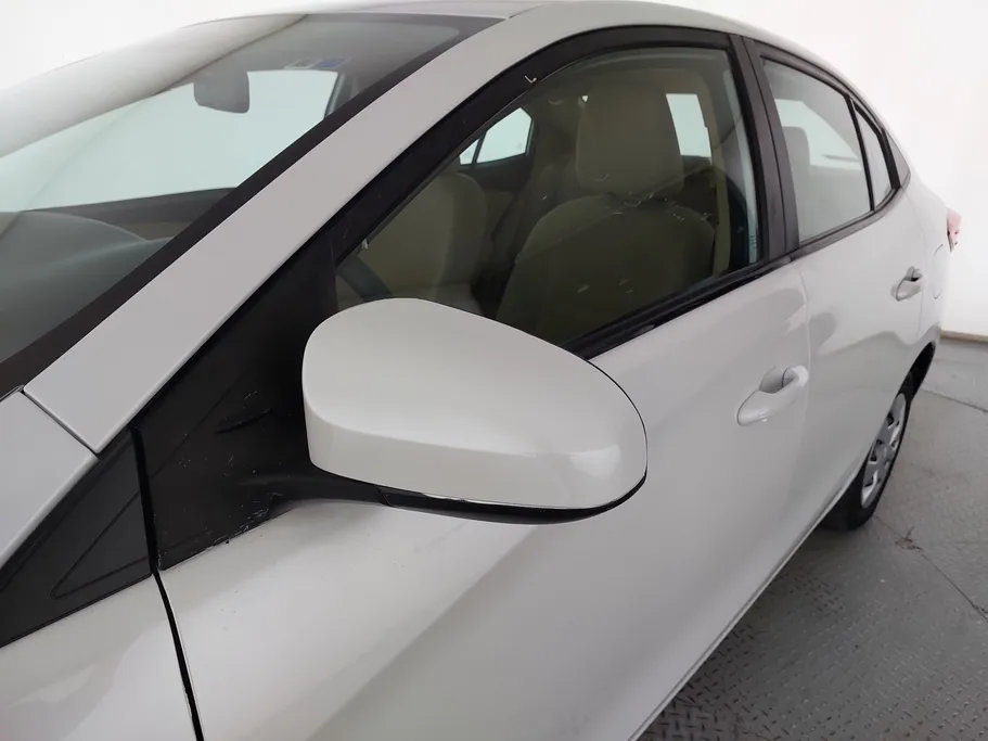 2021 Toyota Yaris  STD 