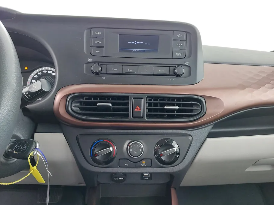 هيونداي Grand i10 فلييت 2023 