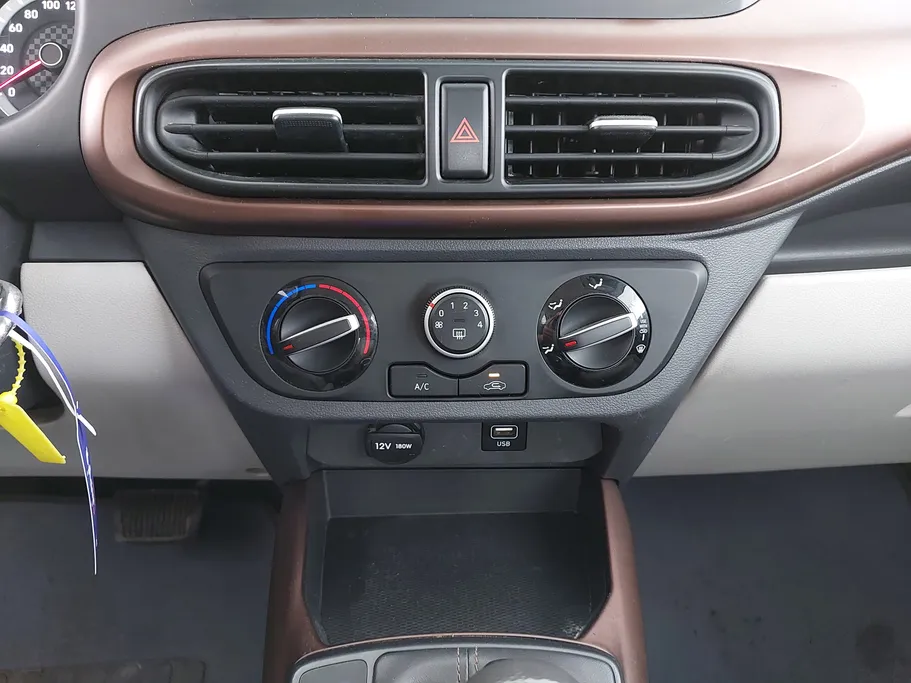 هيونداي Grand i10 فلييت 2023 