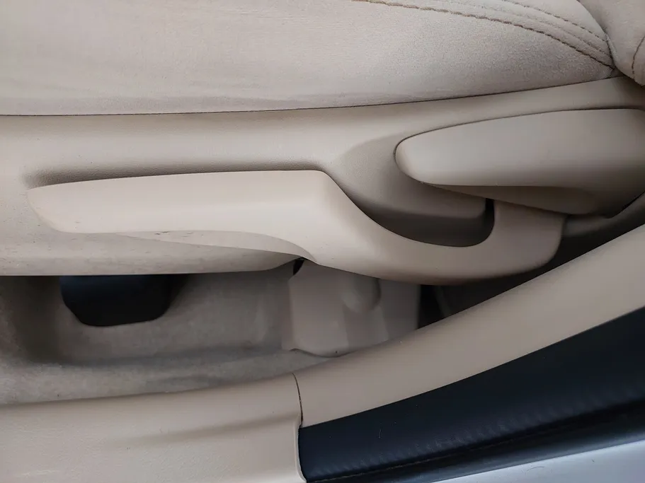 2022 Toyota Yaris  Y 