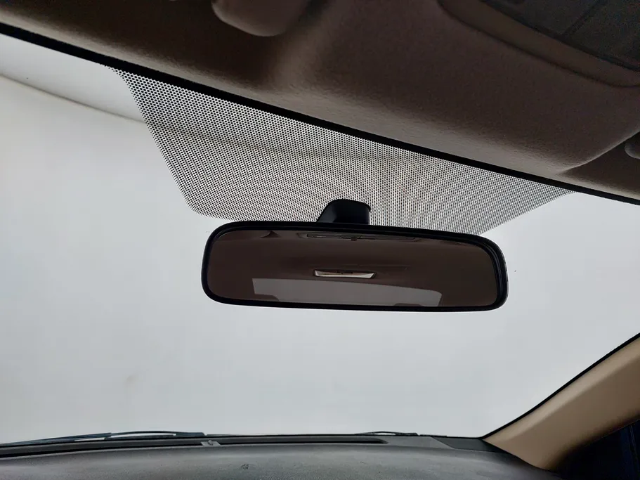 2022 Toyota Yaris  Y 