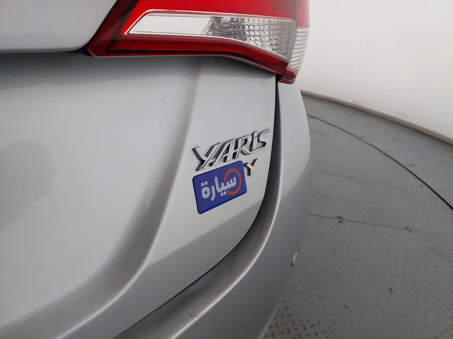 2022 Toyota Yaris  Y 