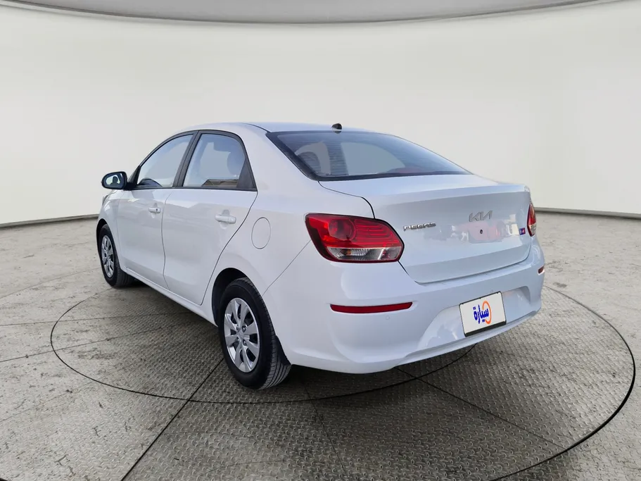 2022 Kia Pegas LX 