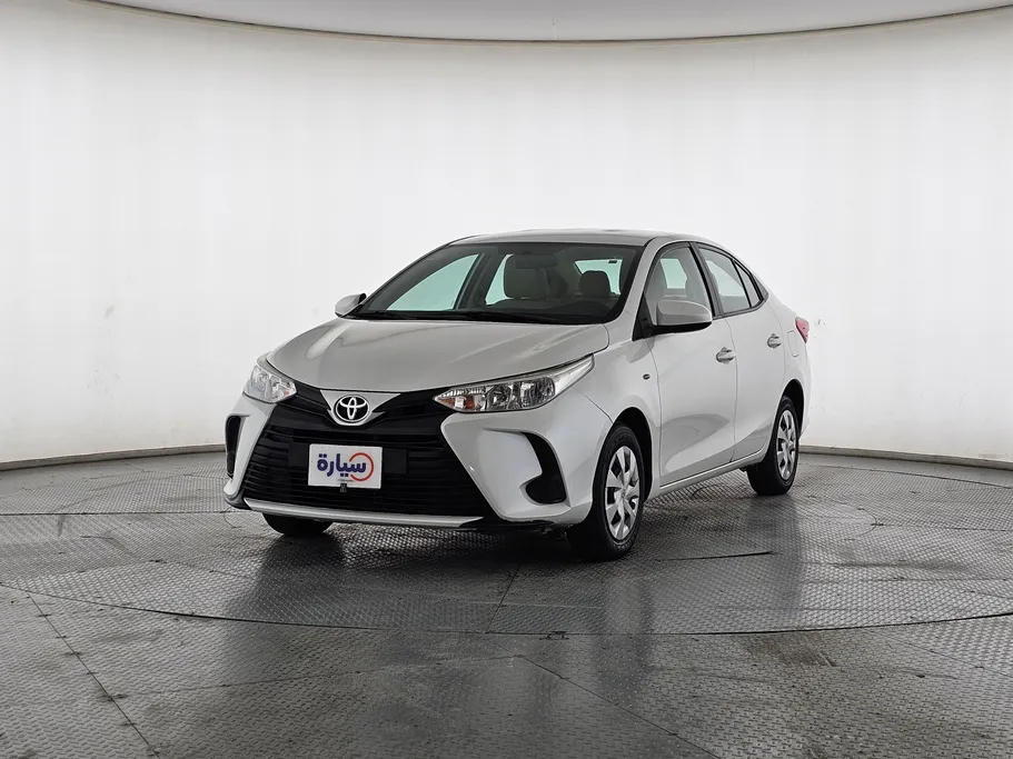 2021 Toyota Yaris  Y 