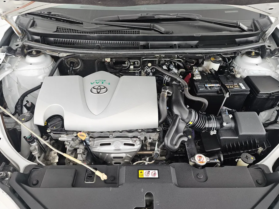 2021 Toyota Yaris  Y 