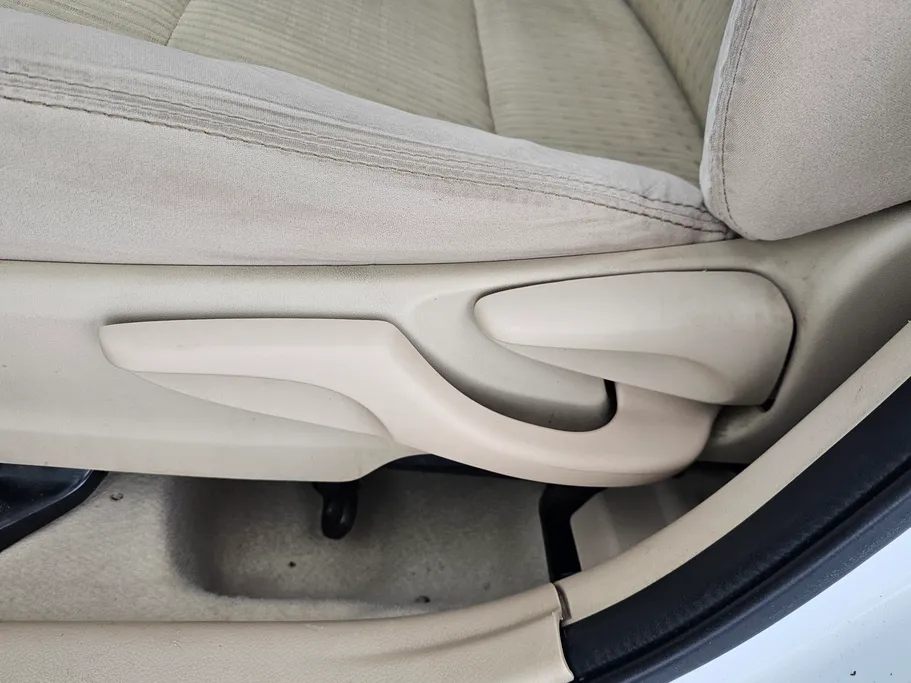 2021 Toyota Yaris  Y 