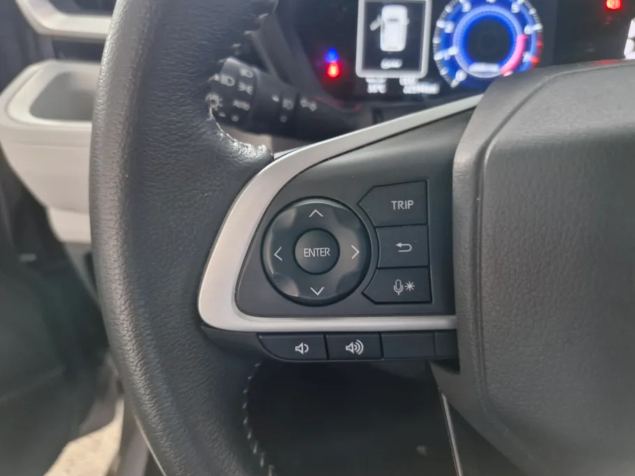 تويوتا فيلوز GLX 2024 