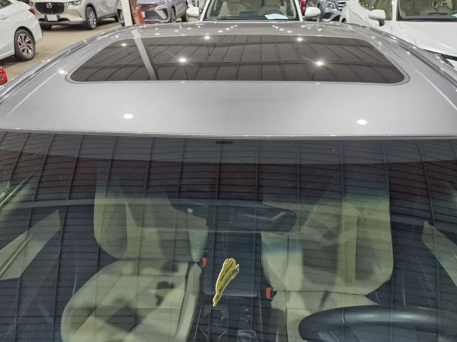 تويوتا كامري LE 2025 