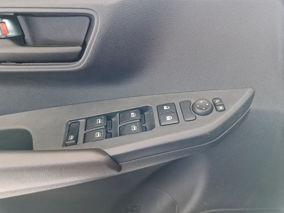 تويوتا يارس Y Plus 2023 