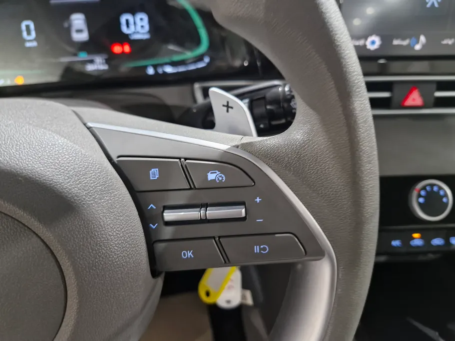 2025 Hyundai Elantra Smart 