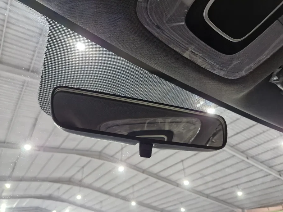 2025 Hyundai Elantra Smart 