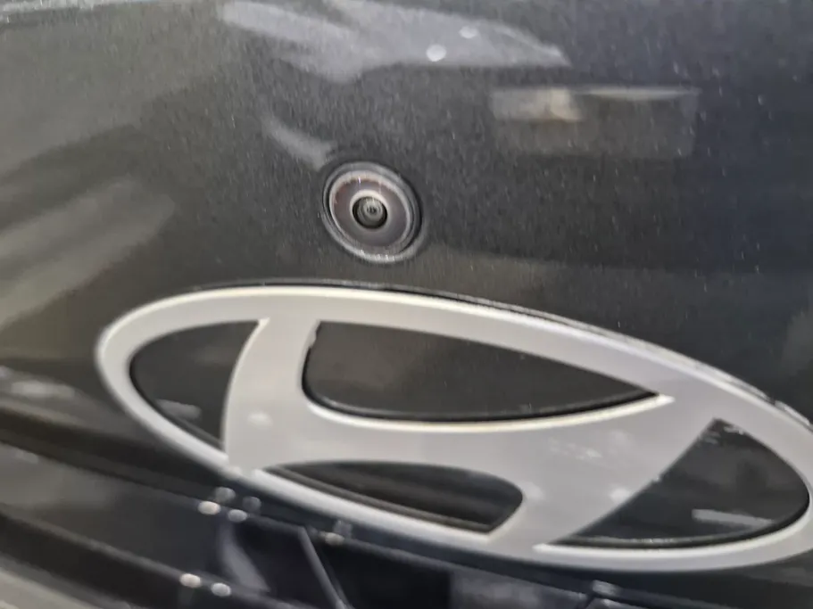 2025 Hyundai Elantra Smart 