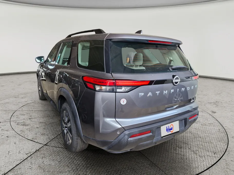 نيسان باثفندر S 2023 