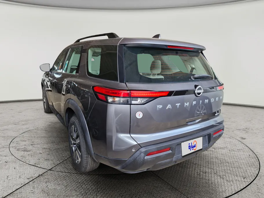 نيسان باثفندر S 2023 
