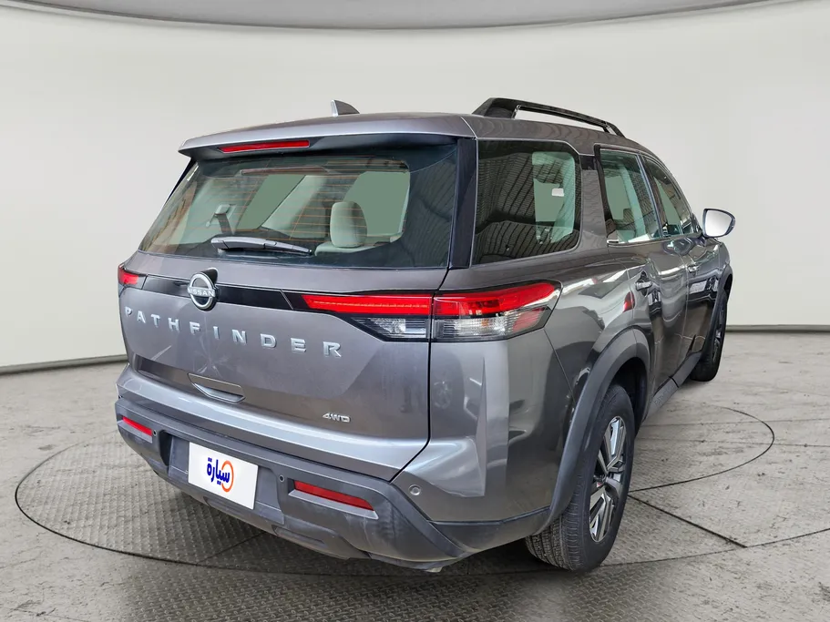 نيسان باثفندر S 2023 