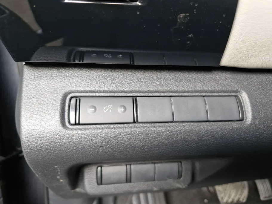 نيسان باثفندر S 2023 