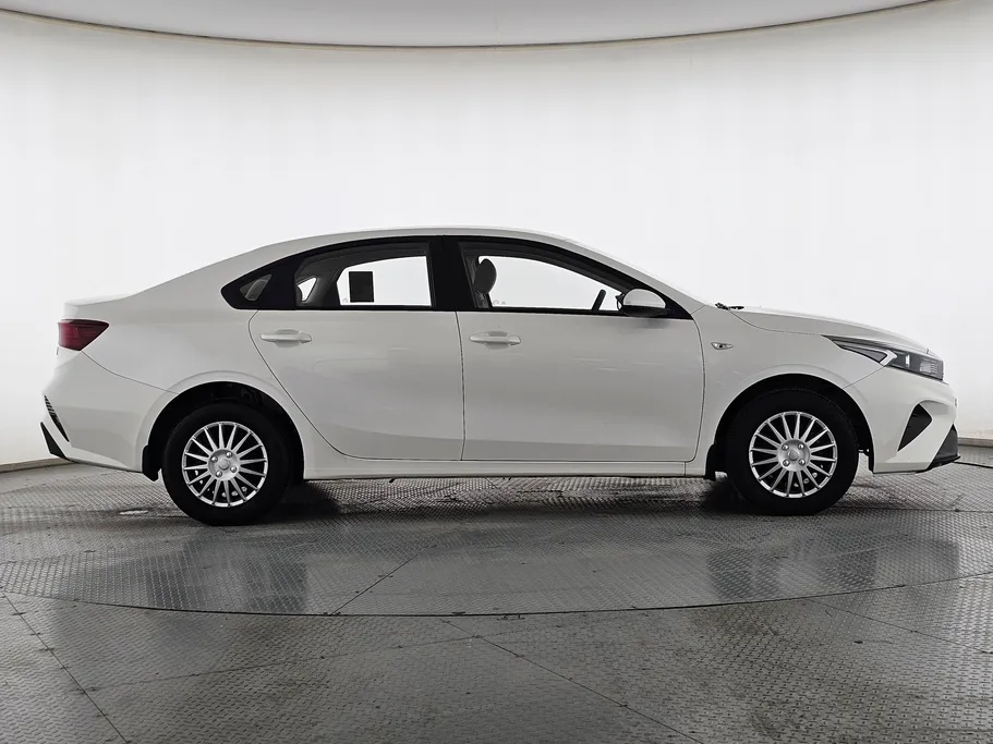 كيا سيراتو LX 2022 