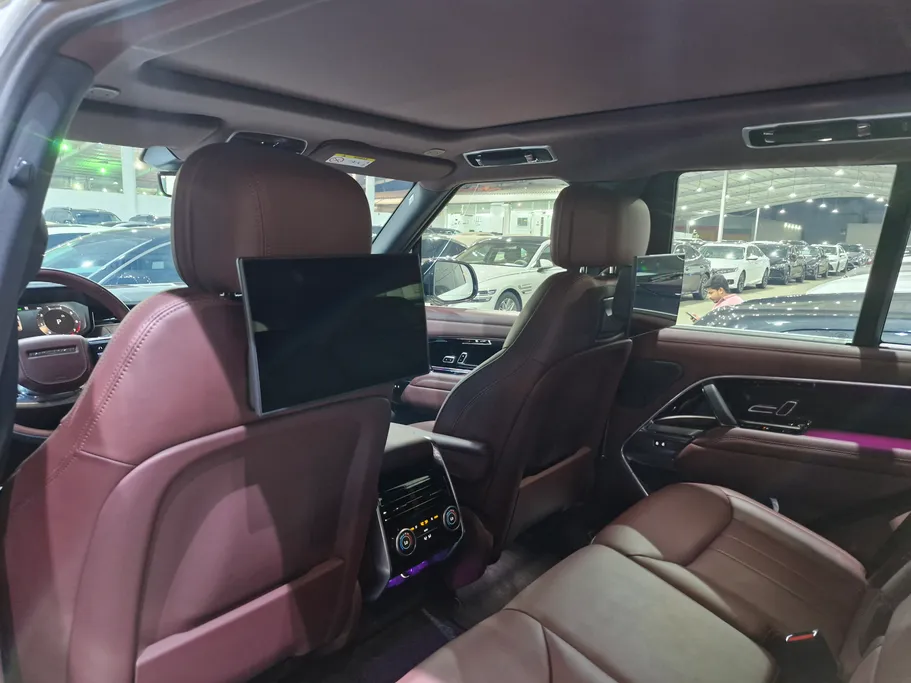 لاند روفر رنج روفر HSE 2024 