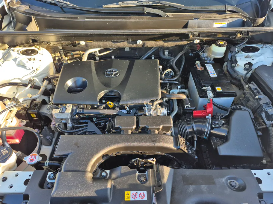 تويوتا راف فور LE 2021 