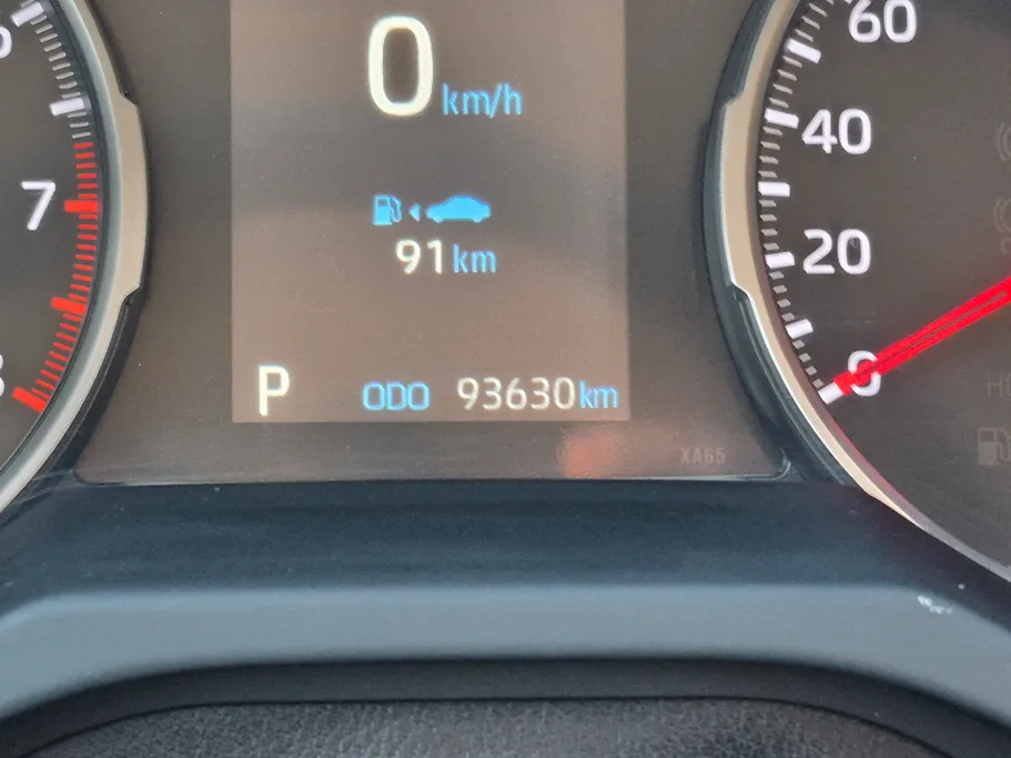 تويوتا راف فور LE 2021 