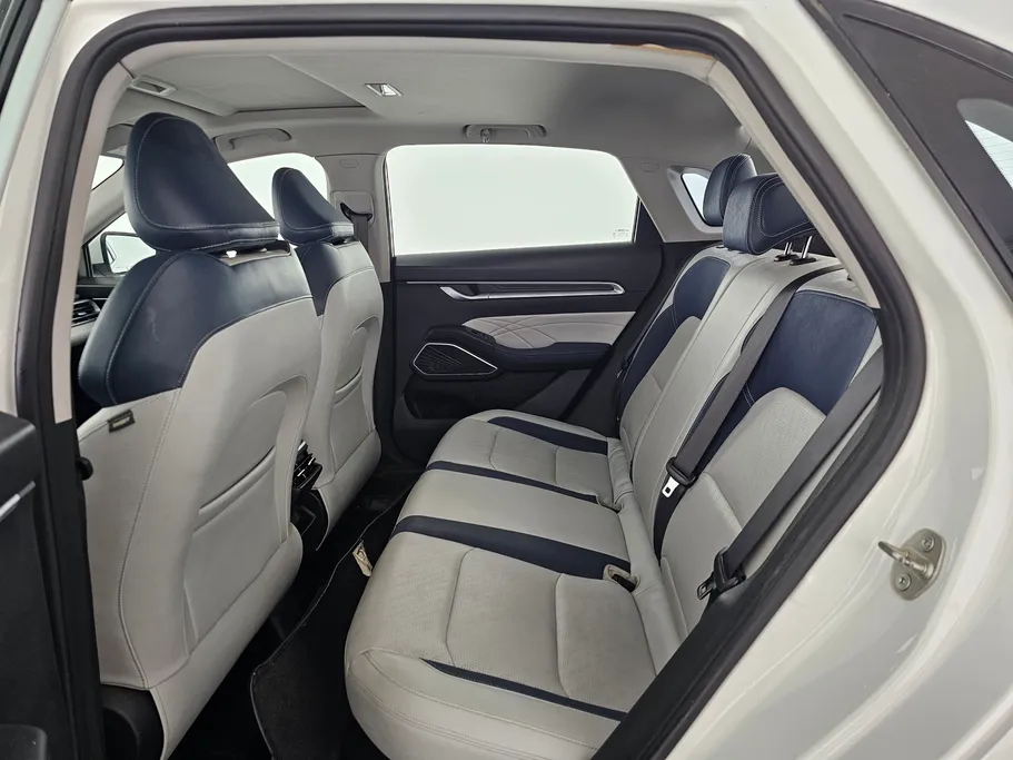 2023 Geely Emgrand GF 