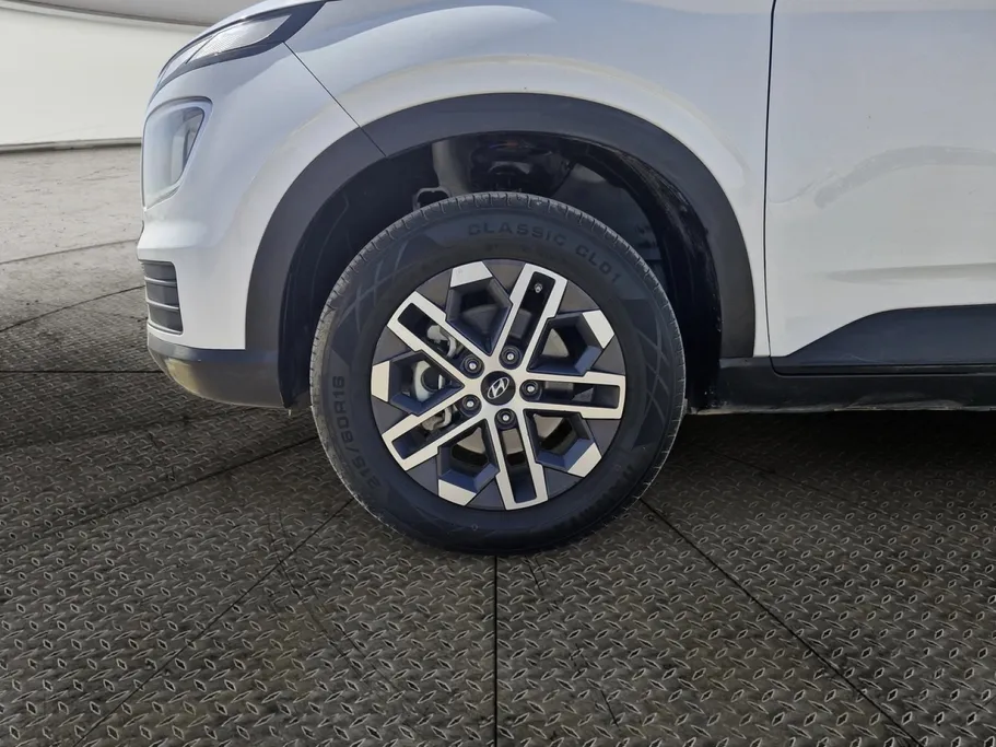 2023 Hyundai Venue Smart 