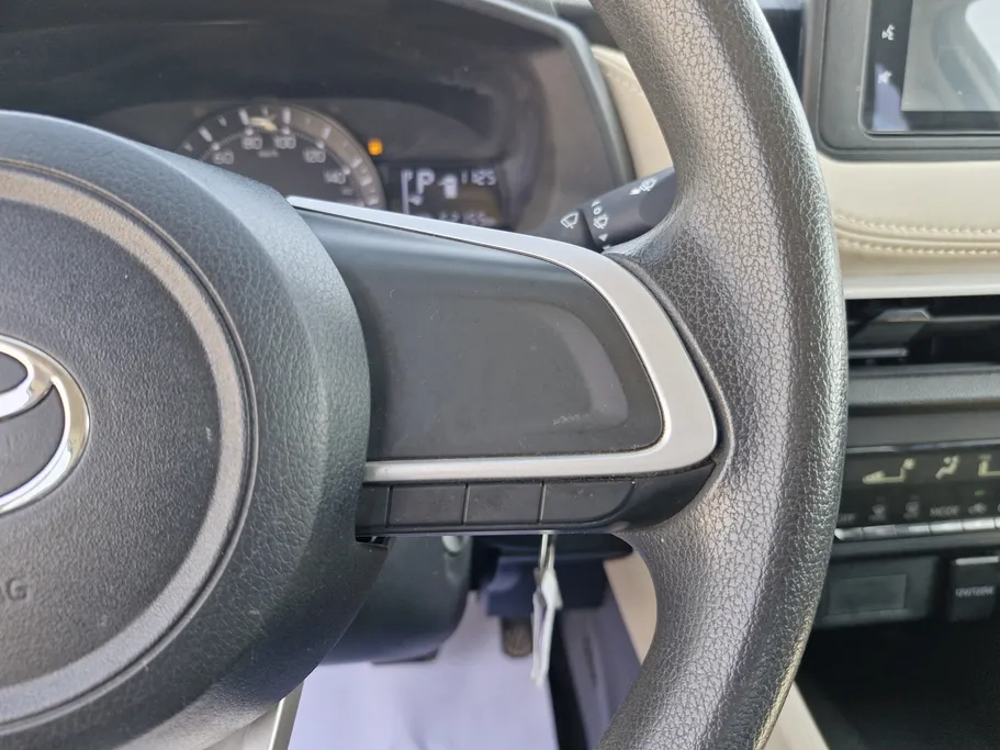 تويوتا يارس Y 2023 