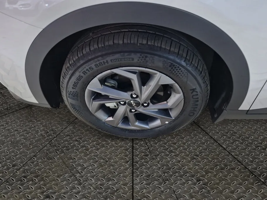 2024 Kia K3 GL Fleet 