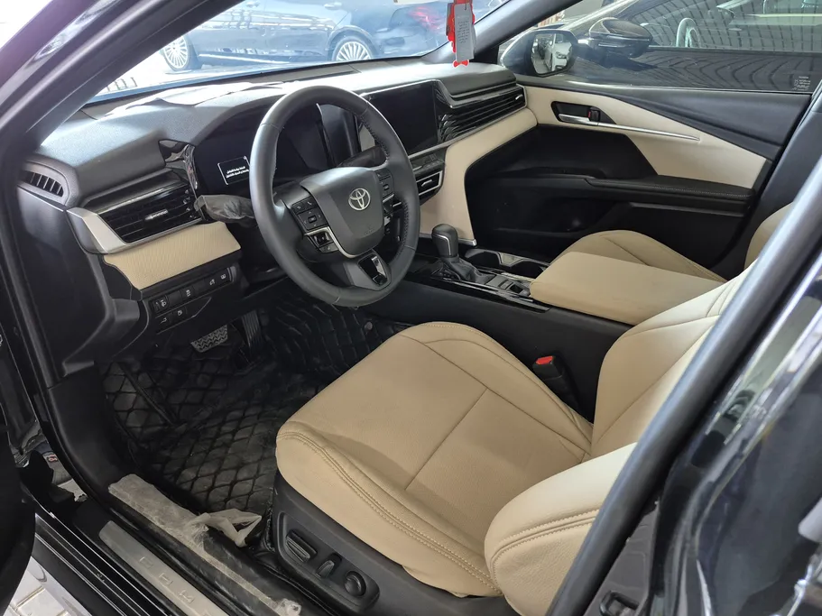 2025 Toyota Camry  LE 