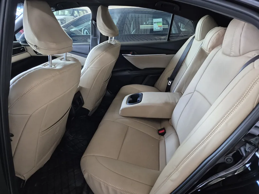 2025 Toyota Camry  LE 