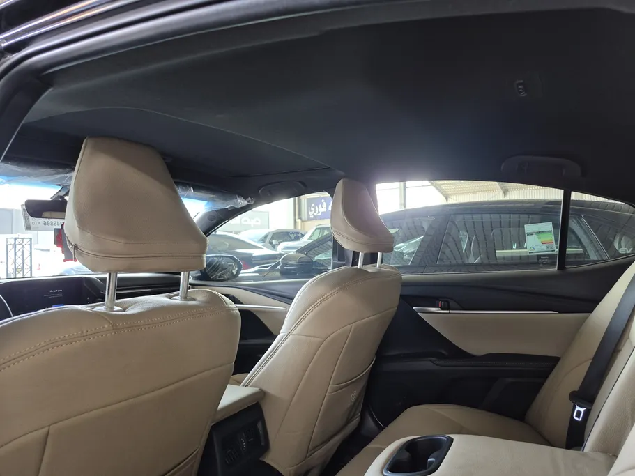 2025 Toyota Camry  LE 