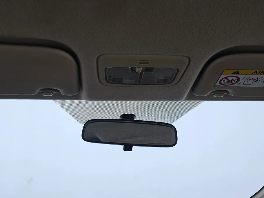 تويوتا يارس Y 2021 