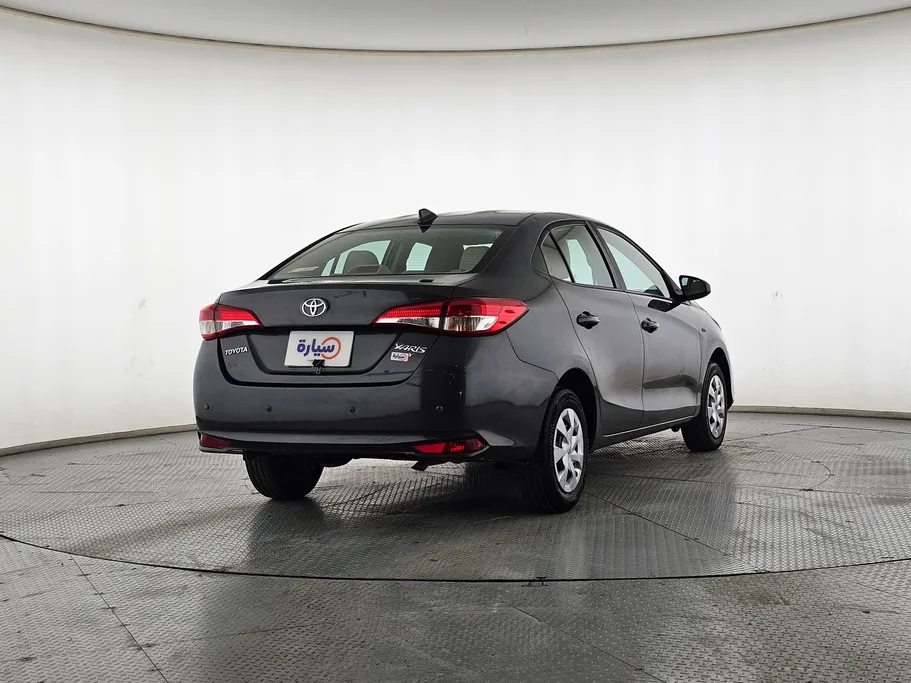 تويوتا يارس Y 2021 