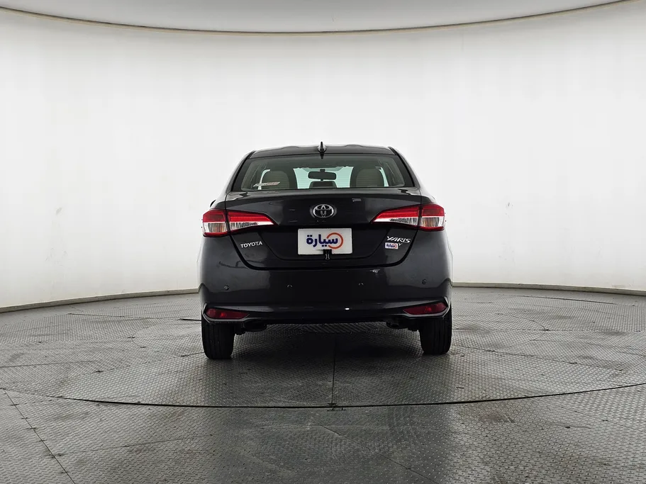 تويوتا يارس Y 2021 