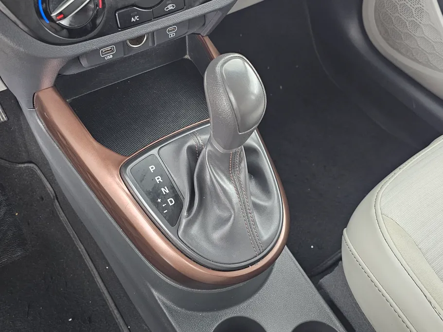 هيونداي Grand i10 فلييت 2024 