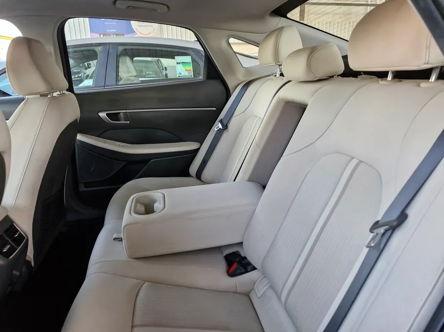 2023 Hyundai Sonata Smart Plus 