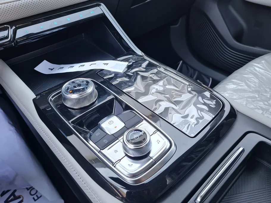 فورد تريتوري ترند 2026 