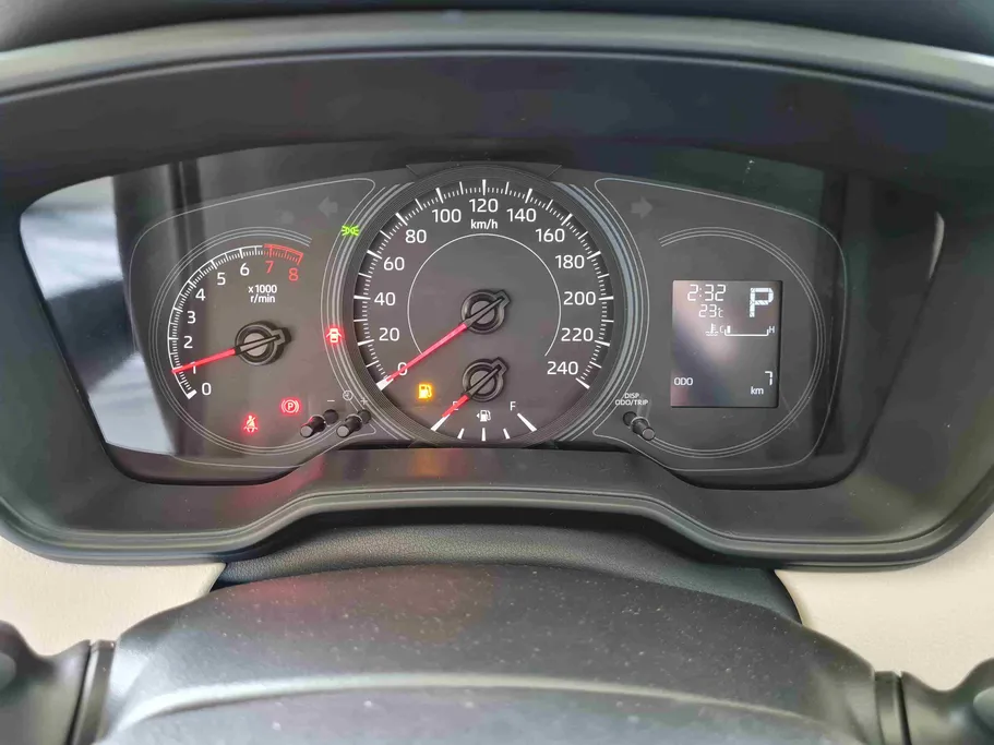 تويوتا كورولا XLI 2026 