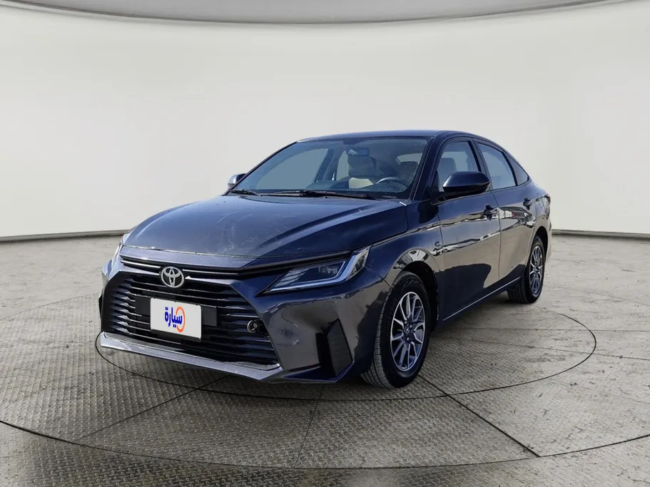 2023 Toyota Yaris  Y 