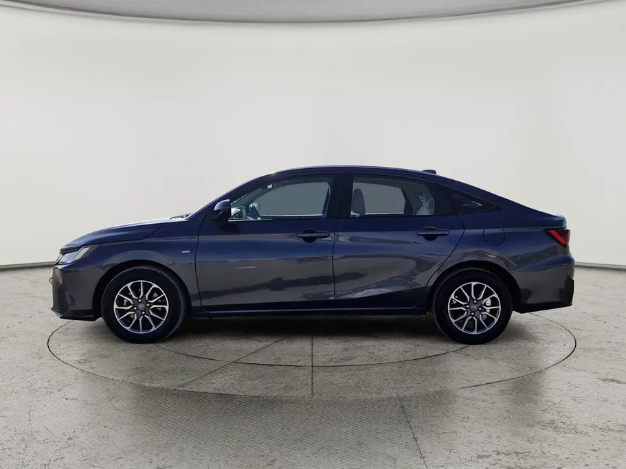 2023 Toyota Yaris  Y 