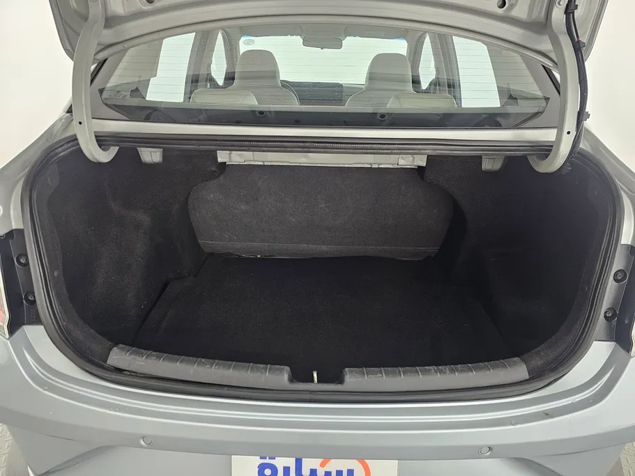 2024 Hyundai Grand i10 Fleet 