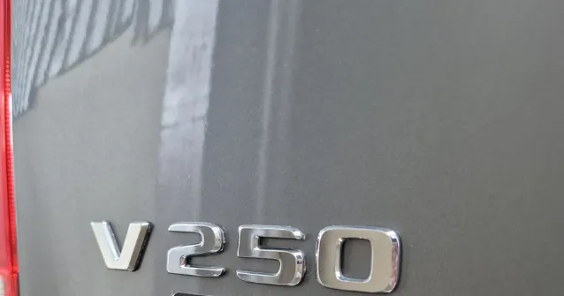2022 Mercedes V250 Van 